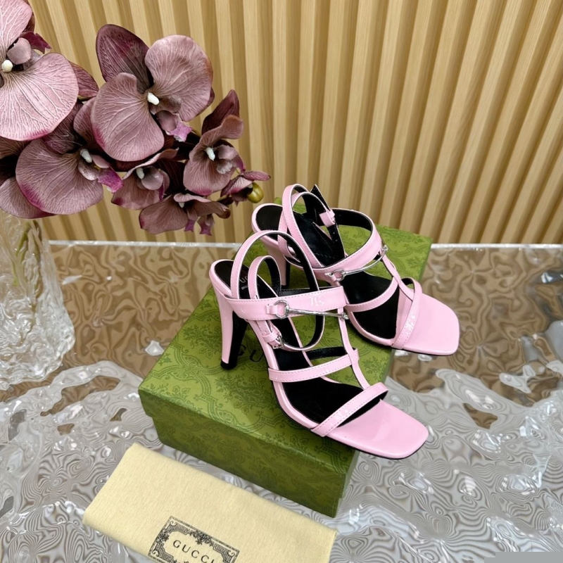 G*u*i high heels